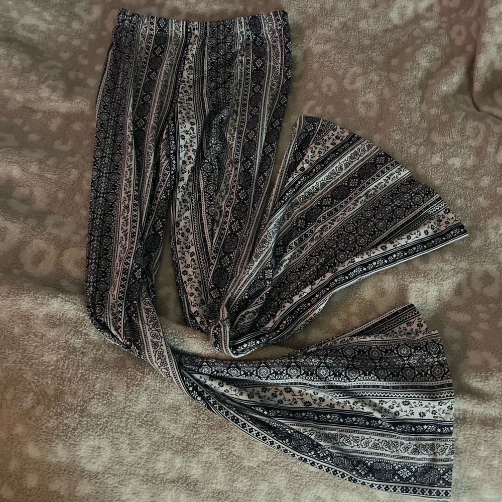 Forever 21 flare leggings